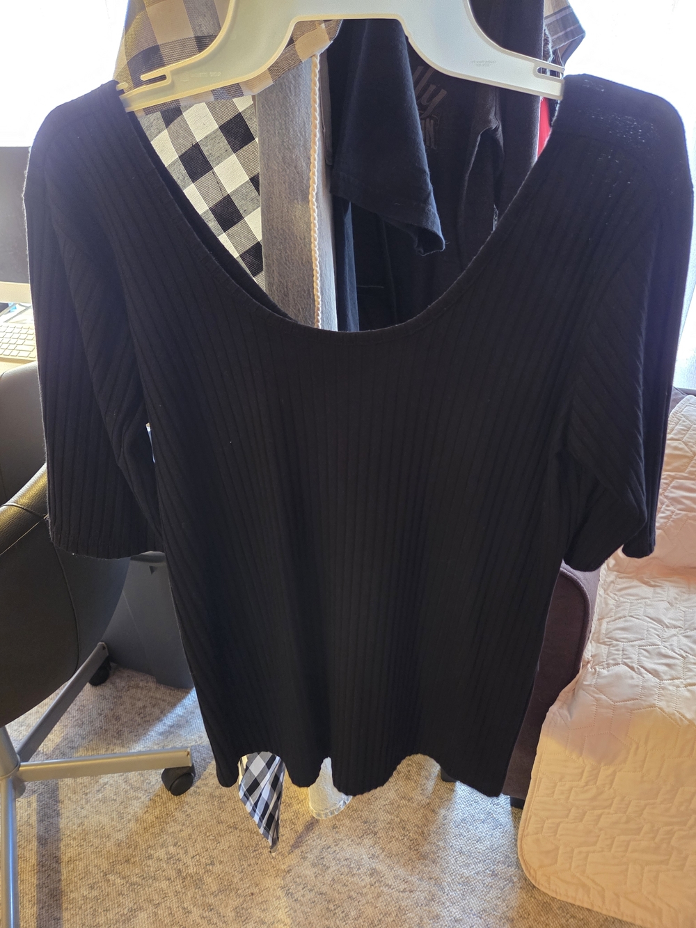 Decree Black Ribbed Scoop-Neck Knit Top